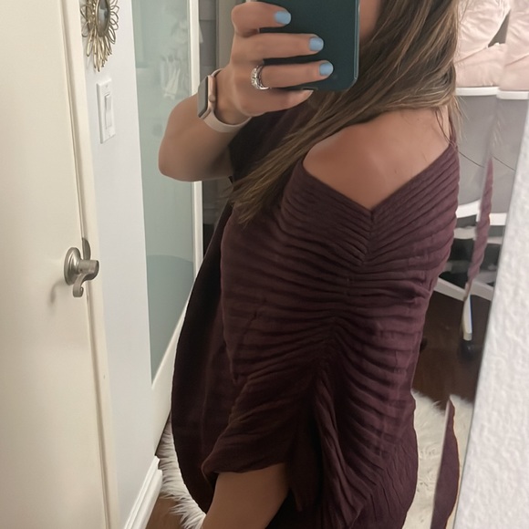 Max Studio Asymmetrical Sweater Size Small - Picture 4 of 4